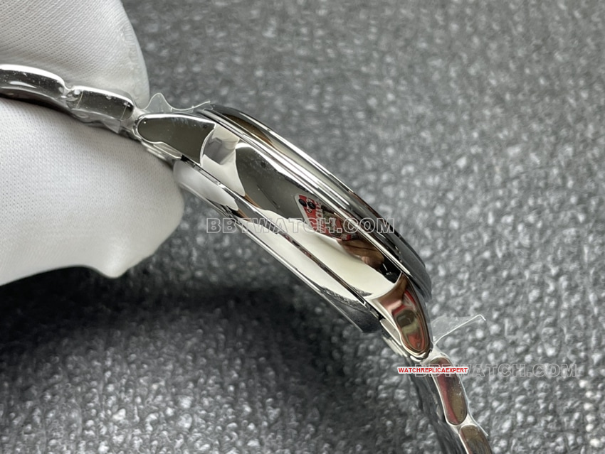 VS FactoryOmega De Ville top-tier 1:1high-quality replica white mother-of-pearl plate 434.10.34.20.05.001side live photo