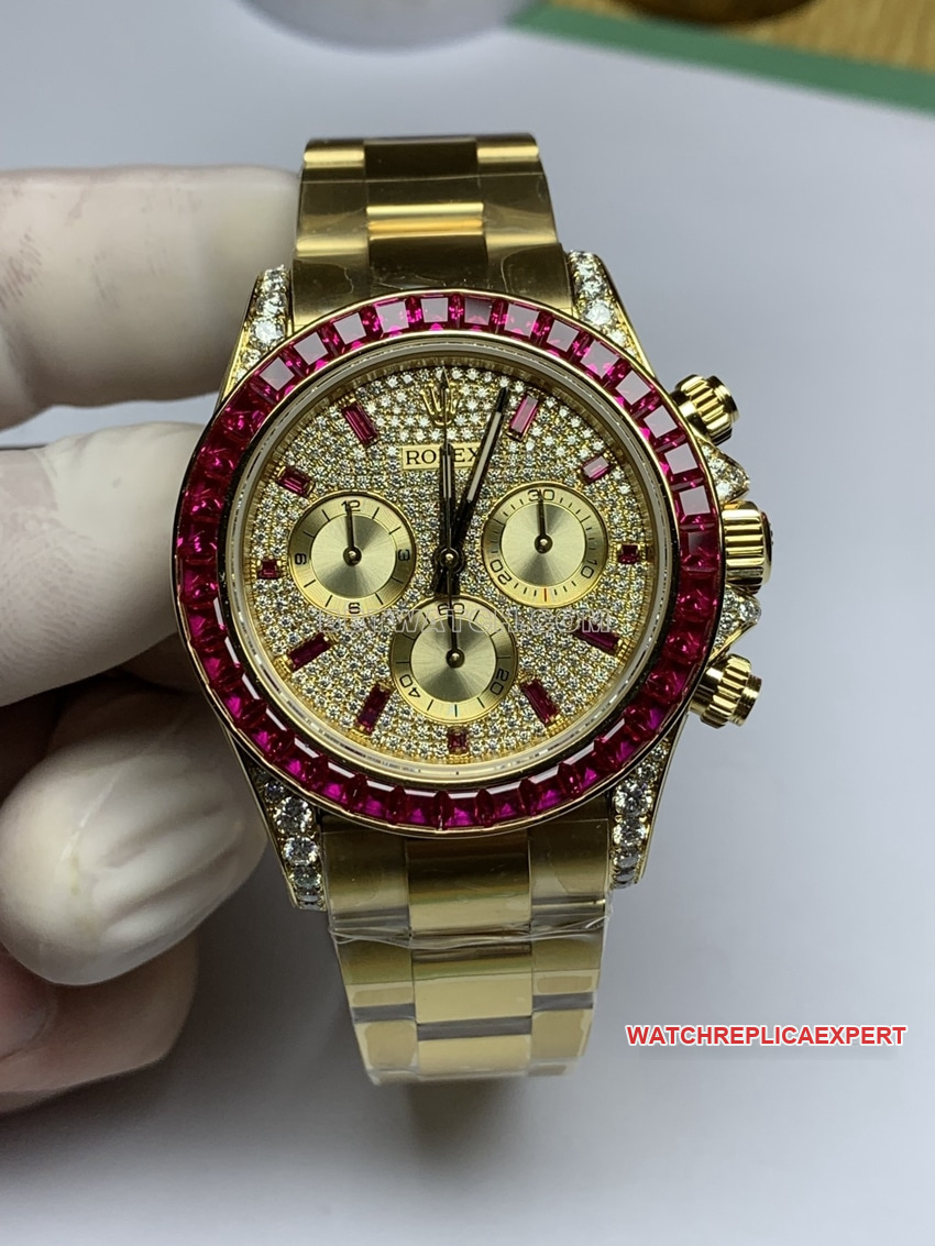 RolexDaytonatop-tier replica diamond bezelellow goldsteel bracelet front live photo