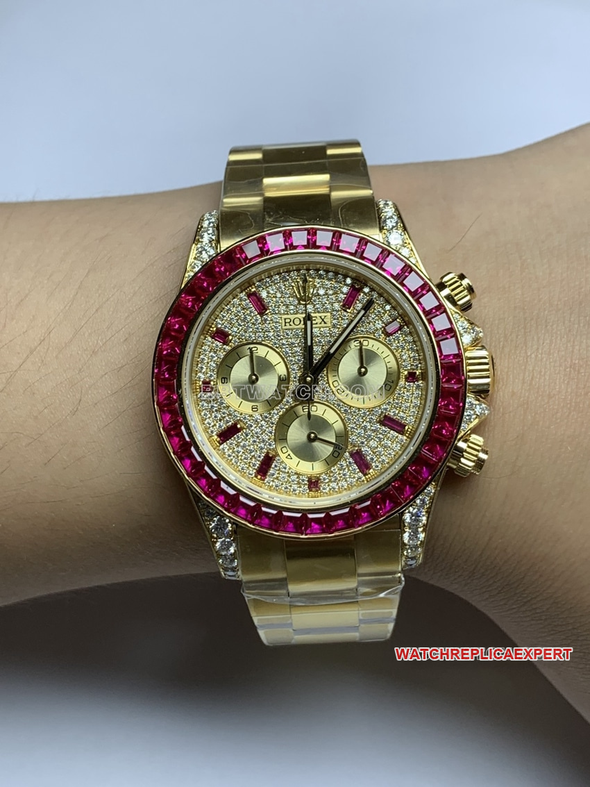 RolexDaytonaréplique haut de gammelunette diamantor jaunebracelet acier photo de face en direct