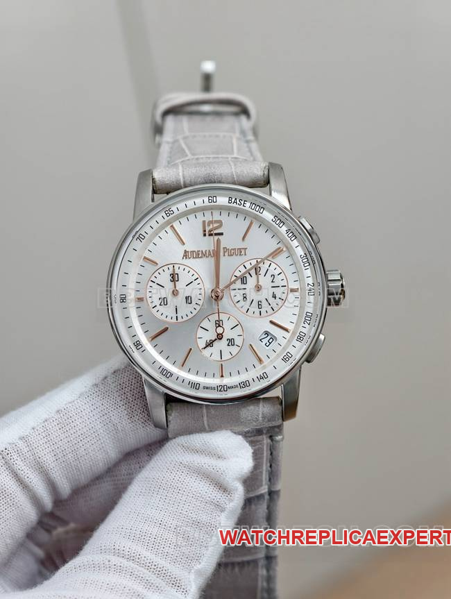 Best replica watch CODE 11.59Audemars PiguetAPS factory silver gray plate 4401 mechanical 26393front live photo
