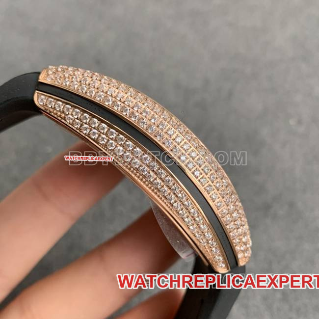 ABF factory Frank Muller best replica watch V45 diamond plate gold diamond case leather braceletside live photo