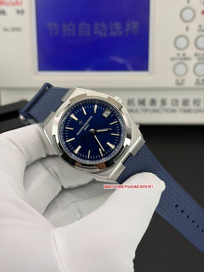 The best replica watch 8F factory Vacheron Constantinblue dial4500Vfront live photo