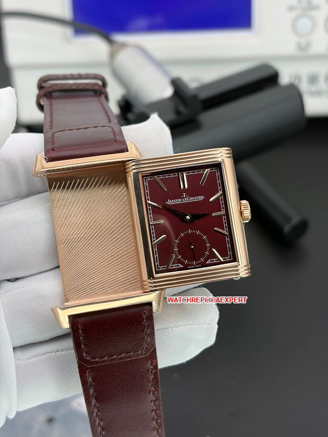 top-tier replica watch JJF factory Jaeger-LeCoultre flip watch burgundy dial 398256Jfront live photo
