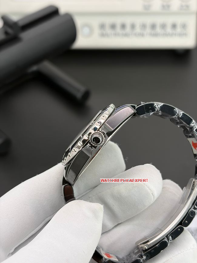 top-tier replica watch HT factory Chanel33mmblack dialside live photo