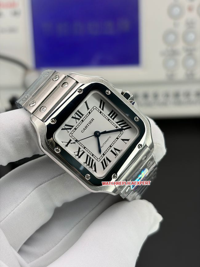 top-tier replica watch BV factory Santos Cartierwhite dialsteel braceletfront live photo