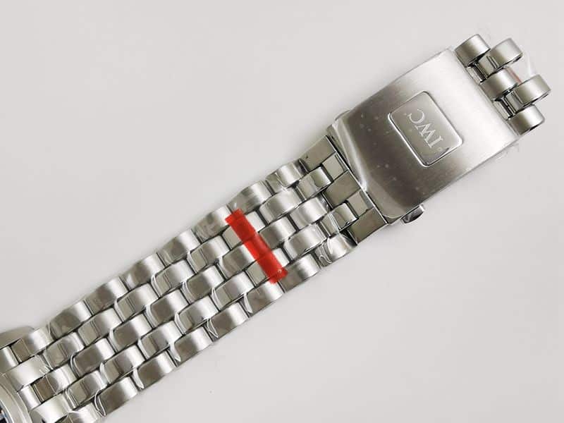 IWC high-quality replica watch pilot mark eighteen series super replica V2 people-friendly version watch clasp picture