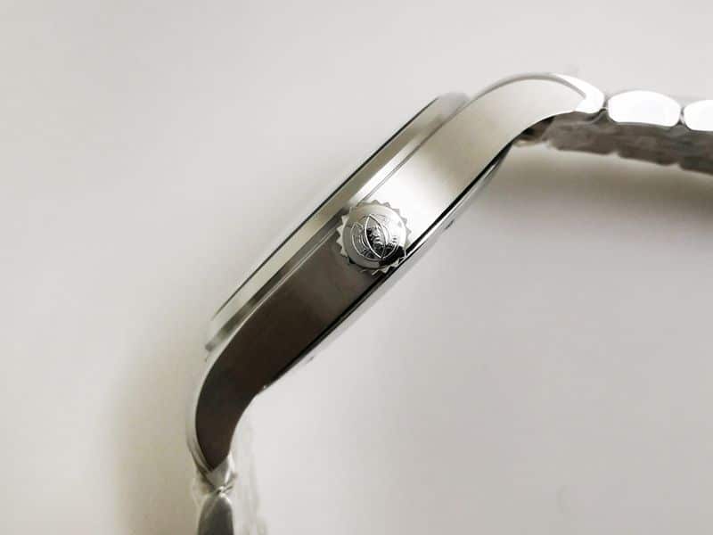 IWC high-quality replica watch pilot mark eighteen series super replica V2 people-friendly version watch side view