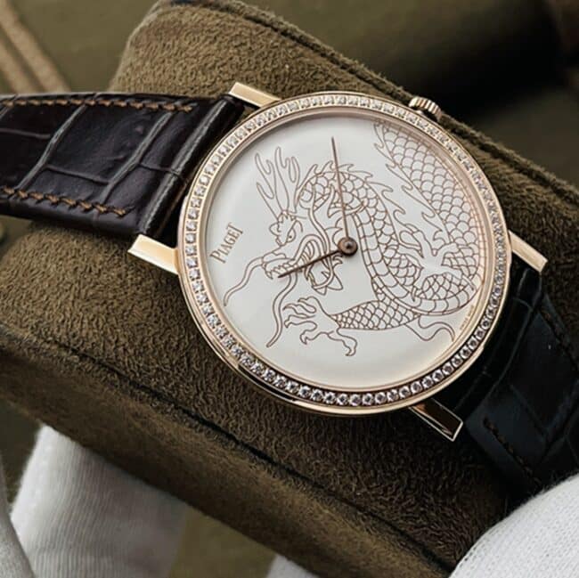 Top-tier replica watch Piaget men's white dial brown belt dragon and phoenix series watch front view