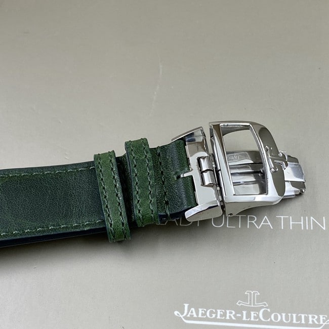 top-tier replica watch Jaeger-LeCoultre men's green dial green strap flip series manual winding leather strap watch clasp picture