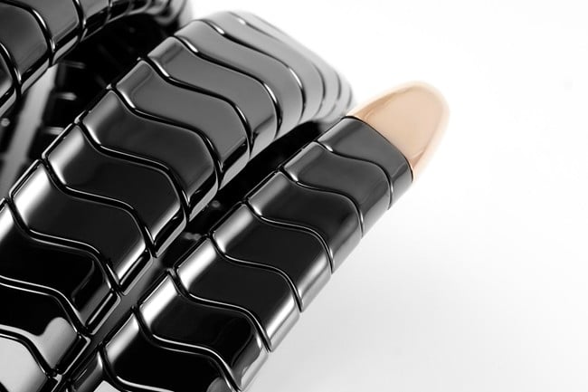 BV factory top-tier replica watch Bvlgari women's black dialceramicbraceletquartz watch detail shots