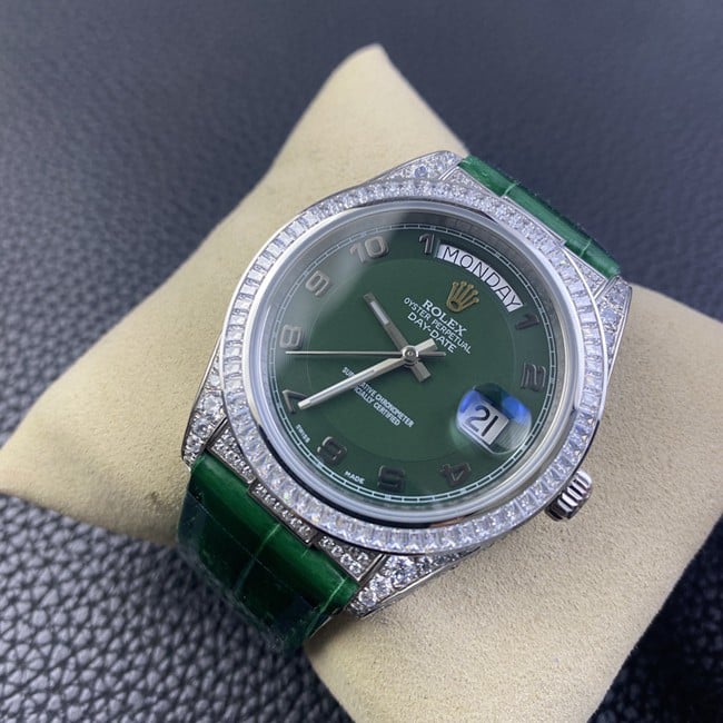 top-tier replica watch Rolex log series men's green dial green strap fully automatic movementleather strap watch front view