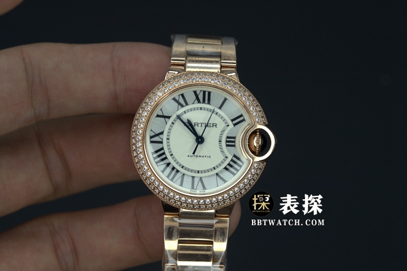 V6 factory Cartier blue balloon top-tier 1:1 high-quality replica watch ladies white dial blue needle steel bracelet model pictures and prices front live photo