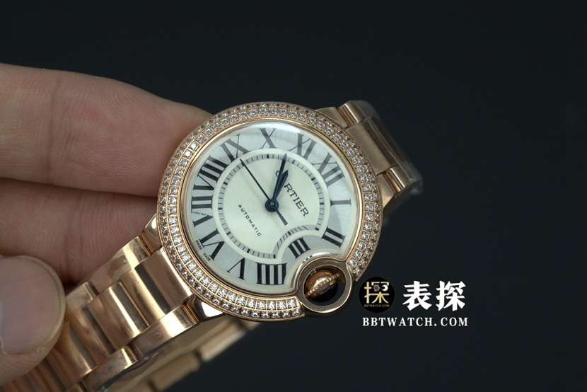 V6 factory Cartier blue balloon top-tier 1:1 high-quality replica watch ladies white dial blue needle steel bracelet model pictures and prices front live photo