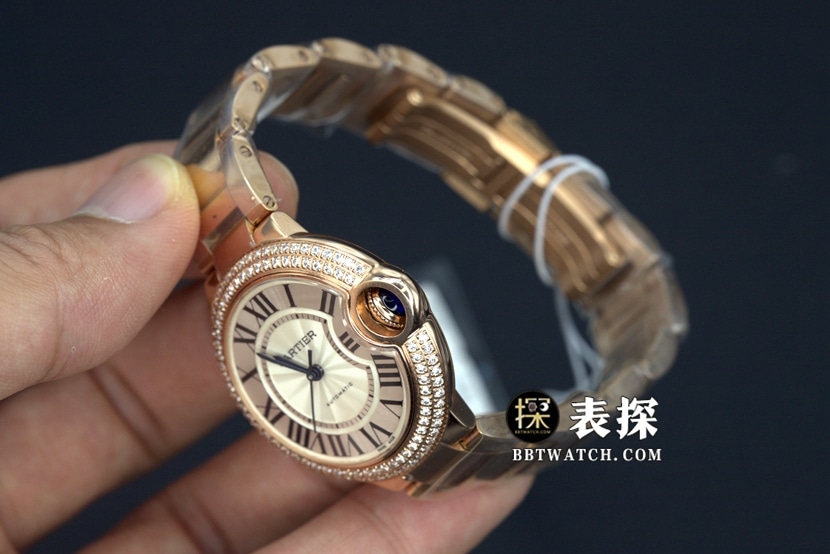 V6 factory Cartier blue balloon top-tier 1:1 high-quality replica watch ladies white dial blue needle steel bracelet model pictures and prices overall live photos