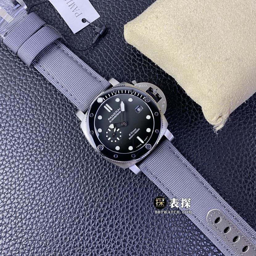 SBF factory Panerai sneak PAM01288 top-tier replica watch men's carbon gray plate leather strap model pictures and prices front live photo