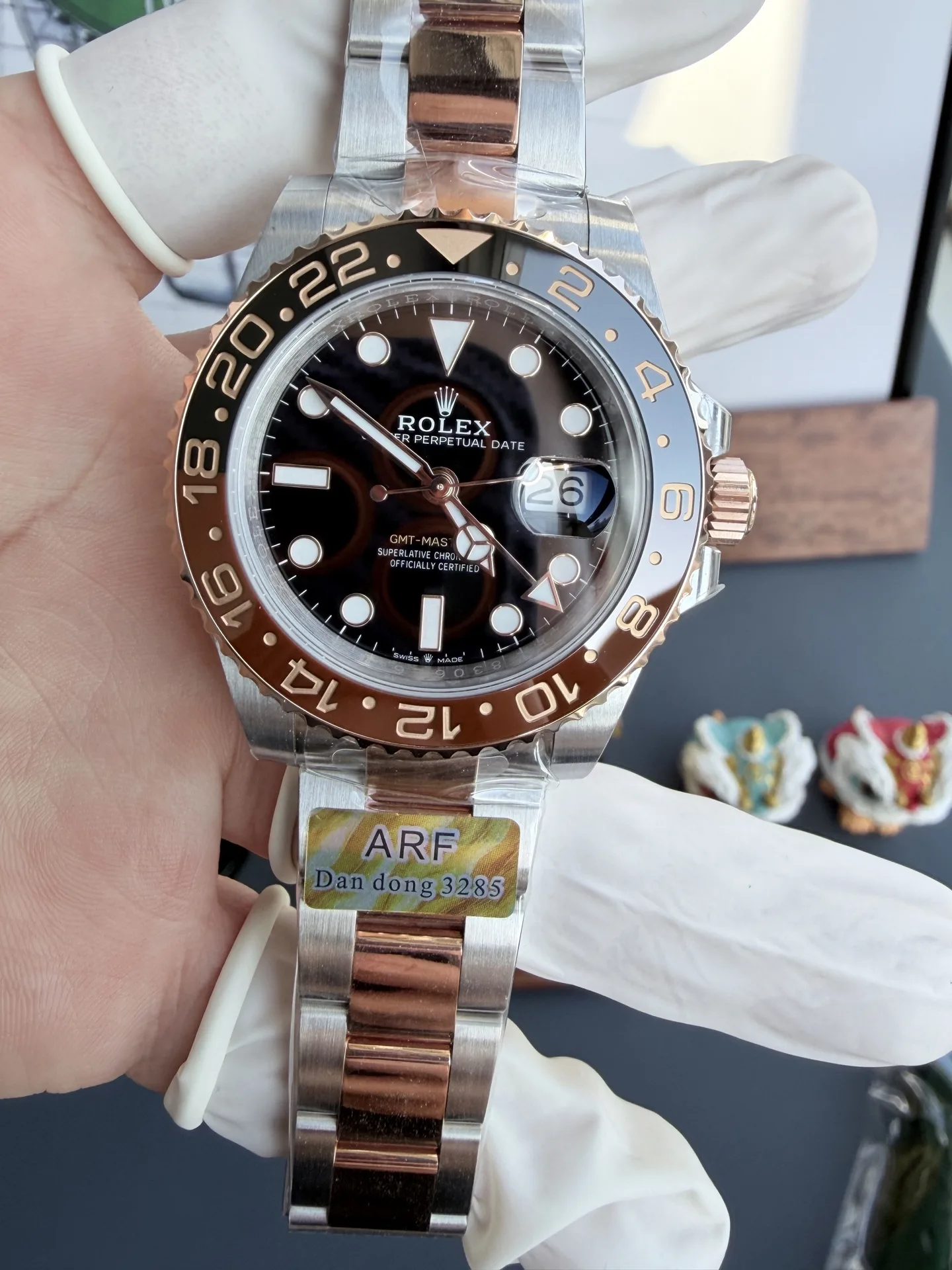 マグトラルアー Rolex GMT-Master II 126711CHNR Two Tone Root Beer Black Dial